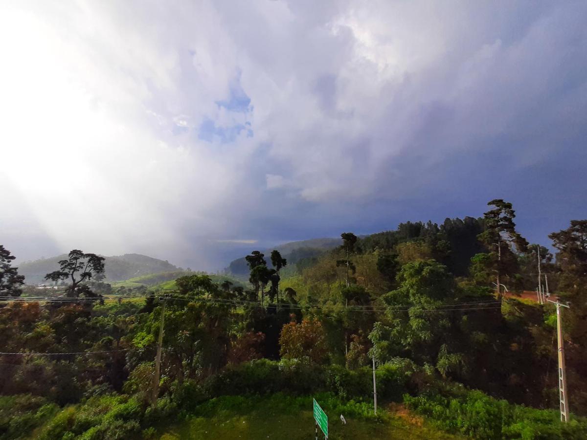 Hotel Olinka Haputale Luaran gambar