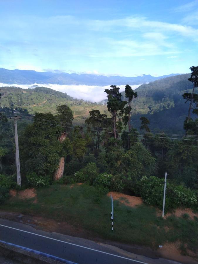 Hotel Olinka Haputale Bilik gambar