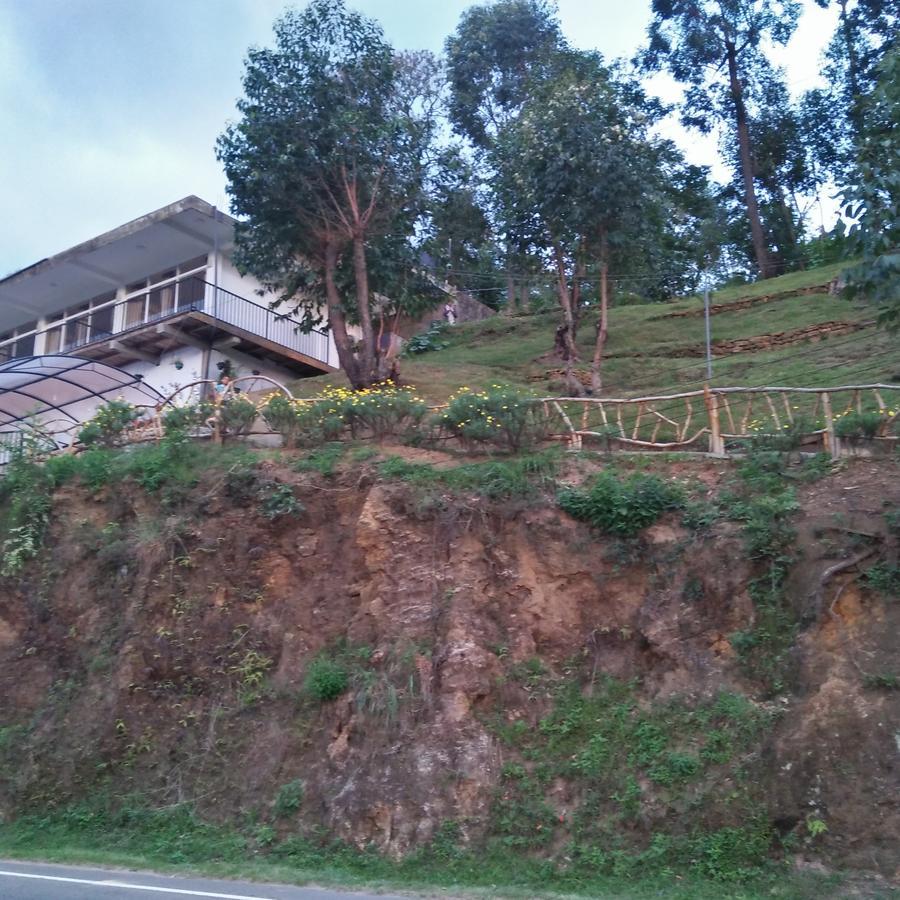 Hotel Olinka Haputale Luaran gambar